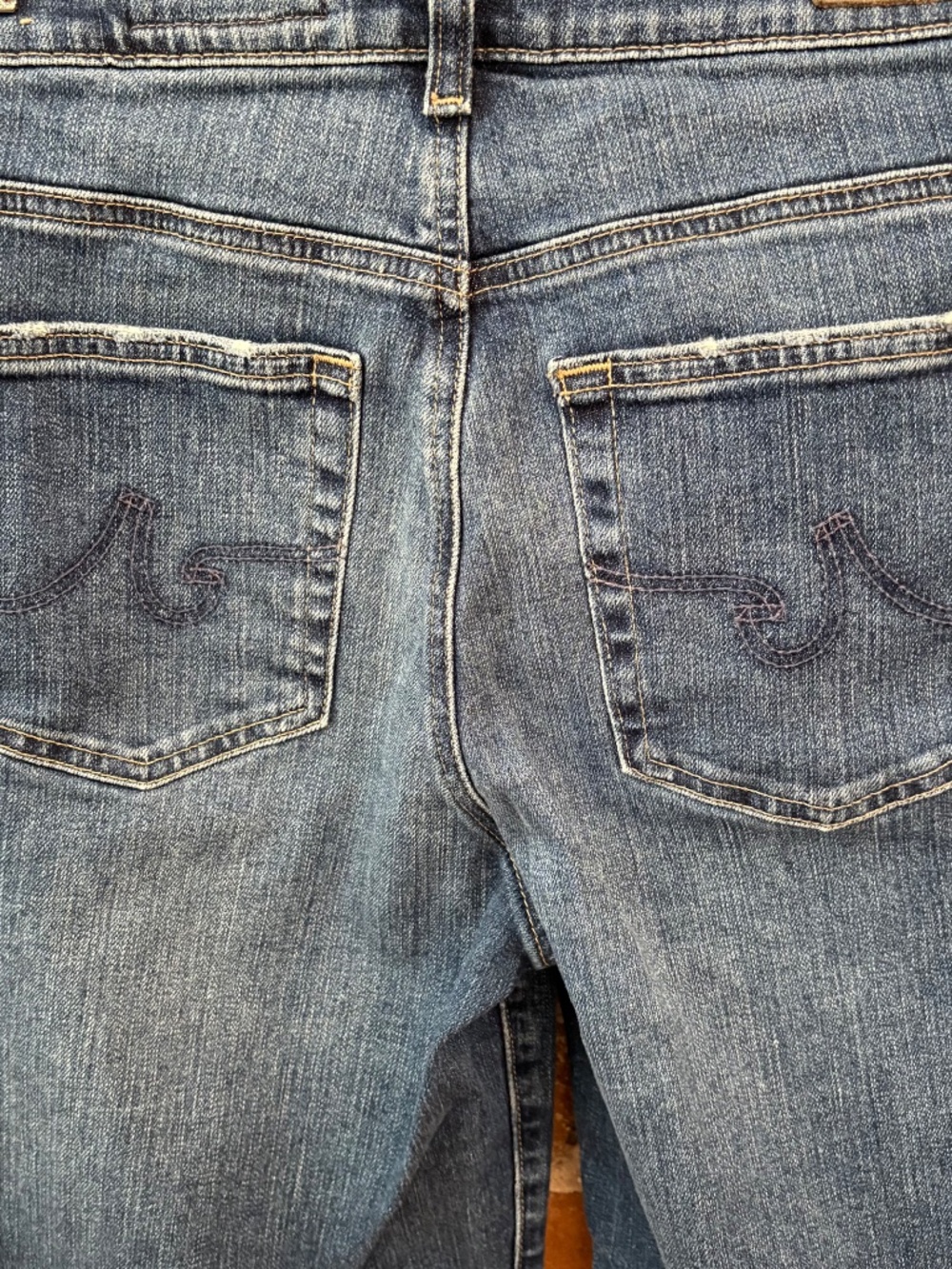 AG-ED “Saige” Mid Rise Wide Leg Crop Jean Size 28 Indigo Wash Japanese Fabric - Picture 6 of 8